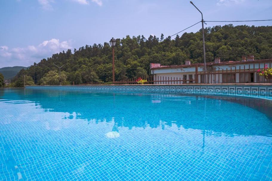 Tryavna Lake Hotel&SPA Exteriér fotografie